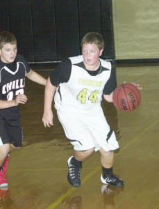 R-T Photo/Seth Herrold Lathan Croy drives around a Chillicothe defender during the A team boys’ 49-18 loss. Croy had six points, five rebounds and three steals to lead the Bulldogs.