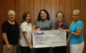 R-T Photo/Diane Lowrey The US Bank Foundation has made a $500 donation to the Green Hills Women’s and Children’s Shelter. Pictured are, from left, volunteer Barb Spencer, US Bank Trenton Market Manager Kim Washburn, shelter director Jenna Johnson and volunteers Evelyn Trickel and Cathie Smith.